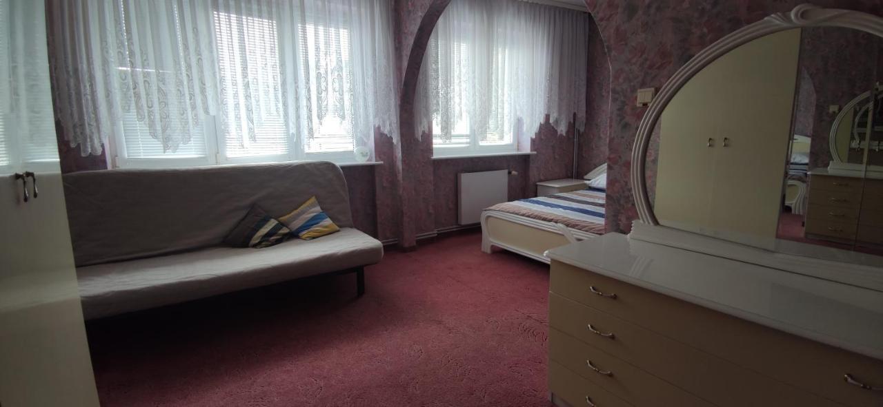 Mieszkanie - Dom 200 M Od Morza Villa Dziwnów Eksteriør billede